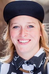 Франние Холдер