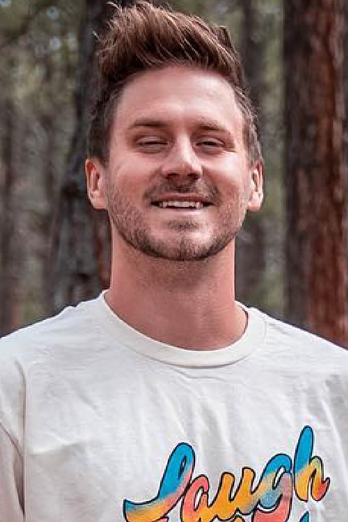 Jустин Стуарт