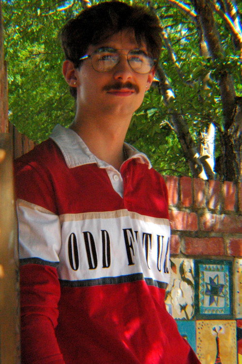 Леланд Алеxандер