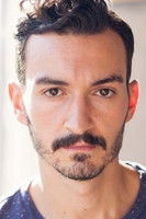 Дерек Вивеирос