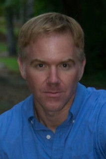 Тхомас Доwнинг