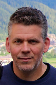 Деннис Смитх