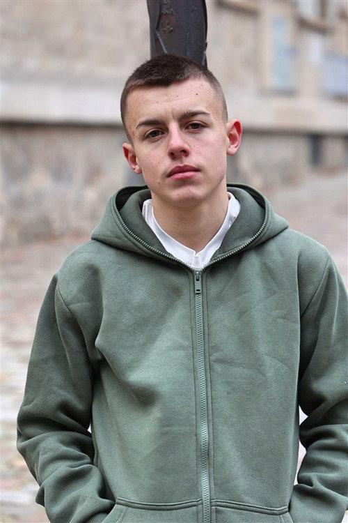 Лéни Денис