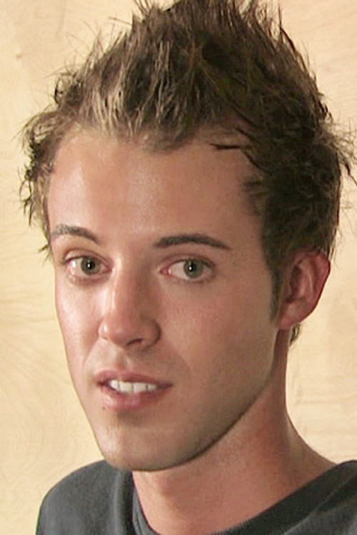 Хайден Андреwс