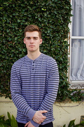 Дйлан Схарон