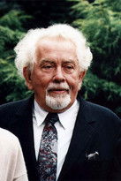 Роман Хемала