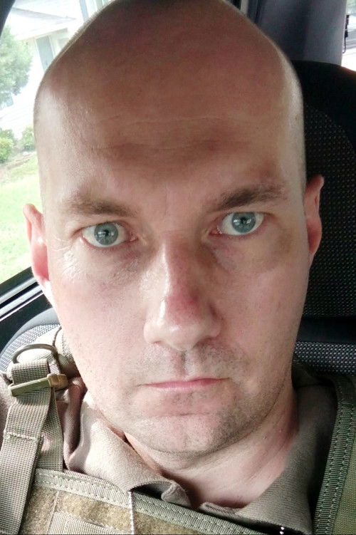 Дустин Болт