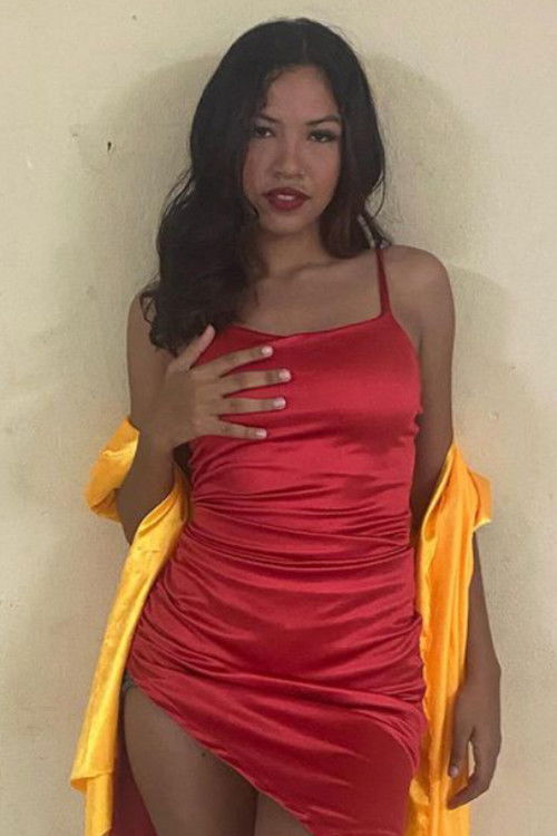 Анне Оливеира