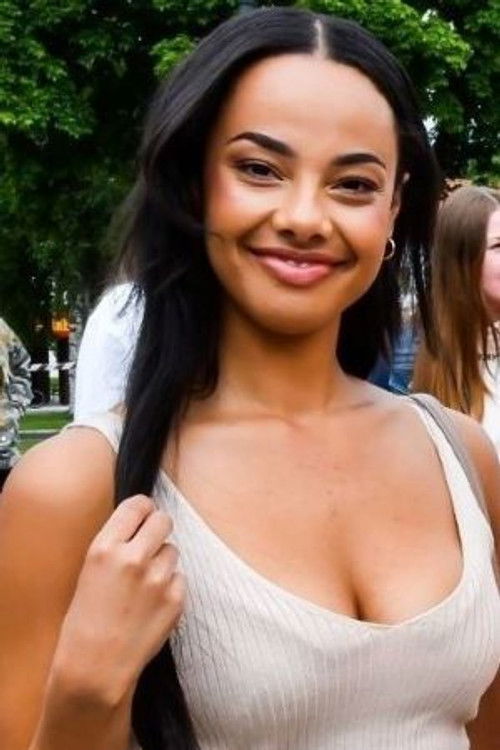 Наталие Бjерке Роланд