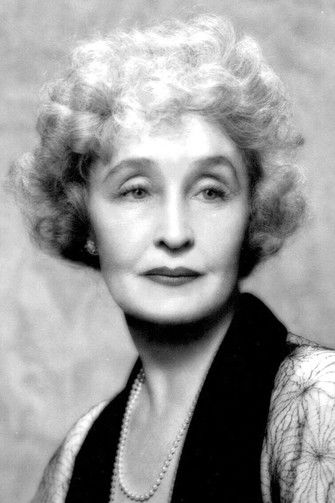 Граце Георге