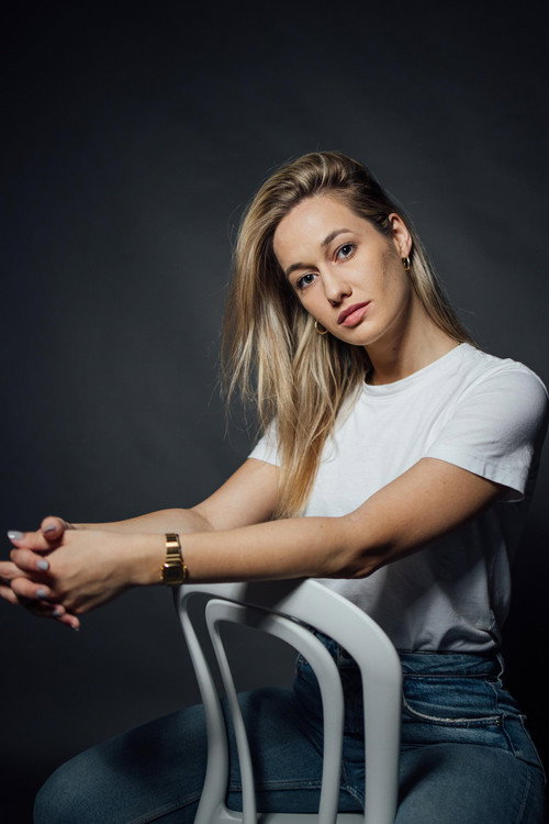 Лена Медар