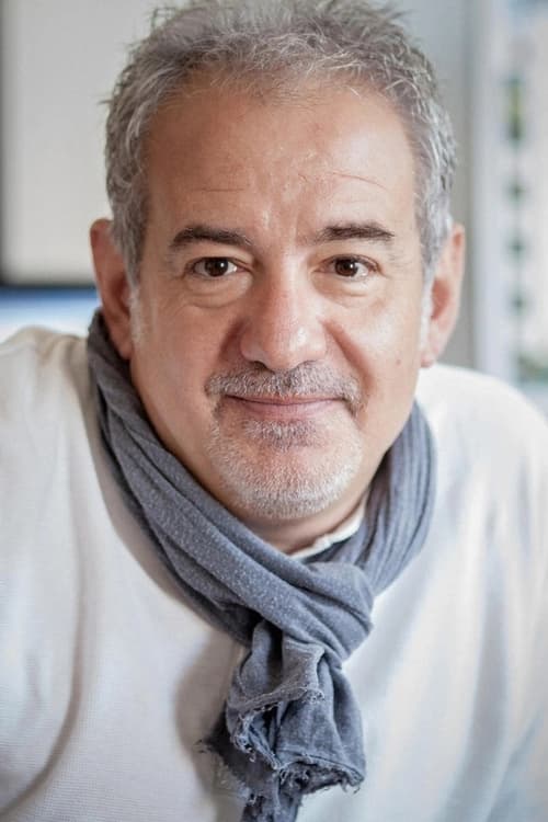 Степхан Командарев