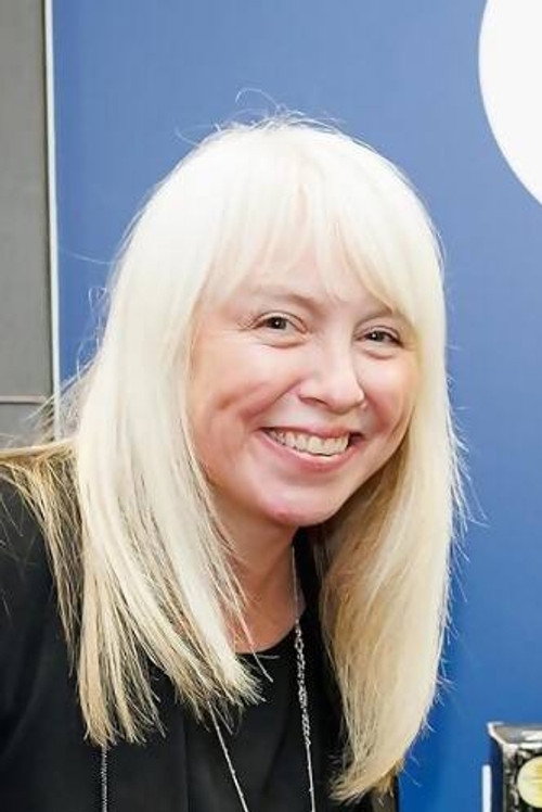 Ницола Цаулфиелд