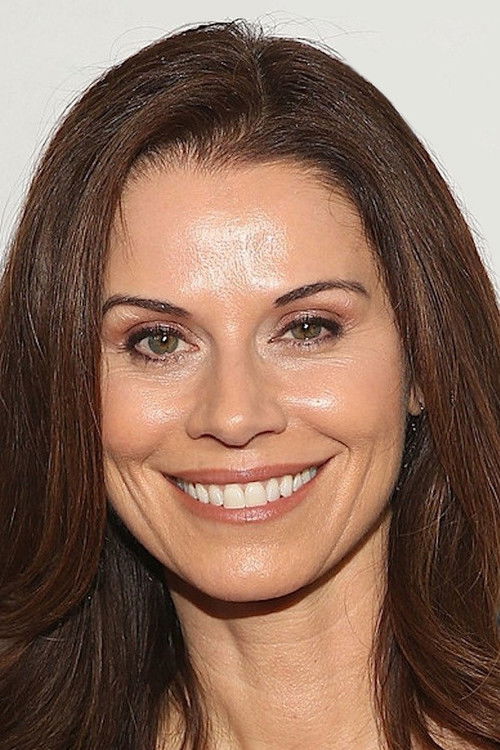 Jеннифер Бини Тайлор