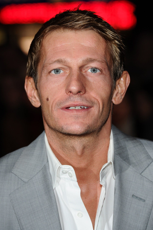  Лео Грегори