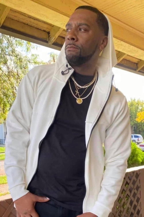 Jулиан Схеллс