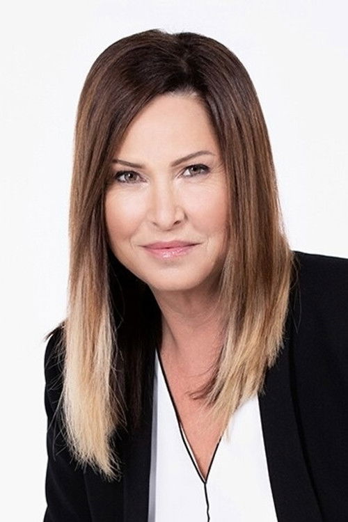  Эвелин Тома