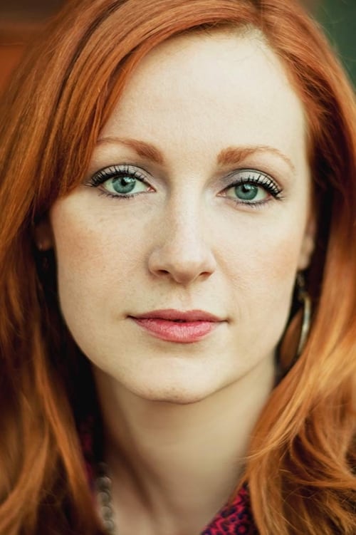 Април МцЦуллоугх