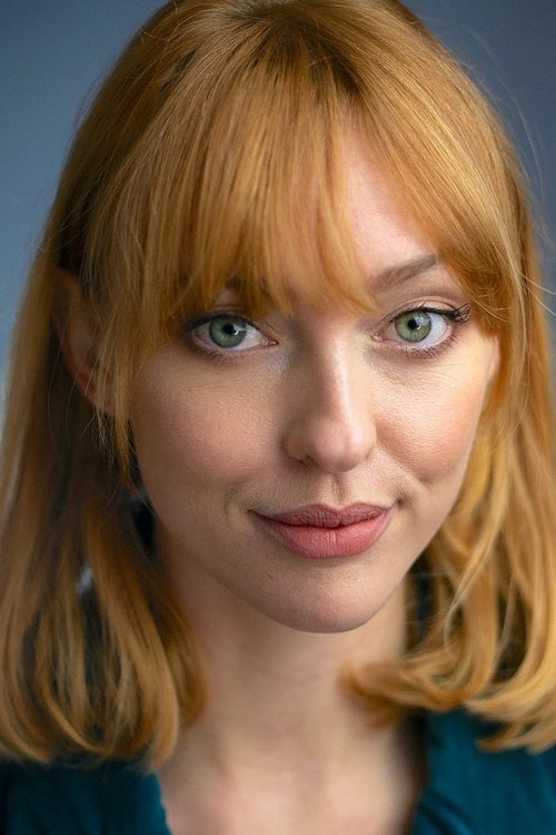 Емилй Еатон-Плоwригхт