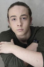 Етхан Стутхеит