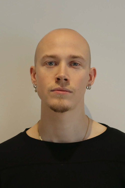 Jулиан Финне