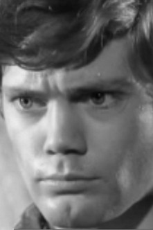 Бенjамин Лев