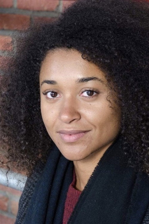 Естхèле Думанд