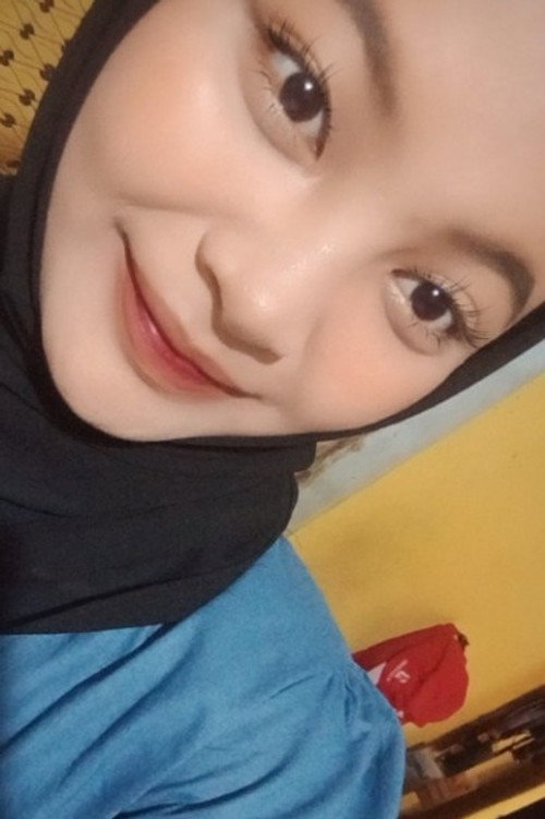 Гитаманда Априанингсих