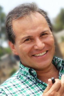 Фернандо Сáенз