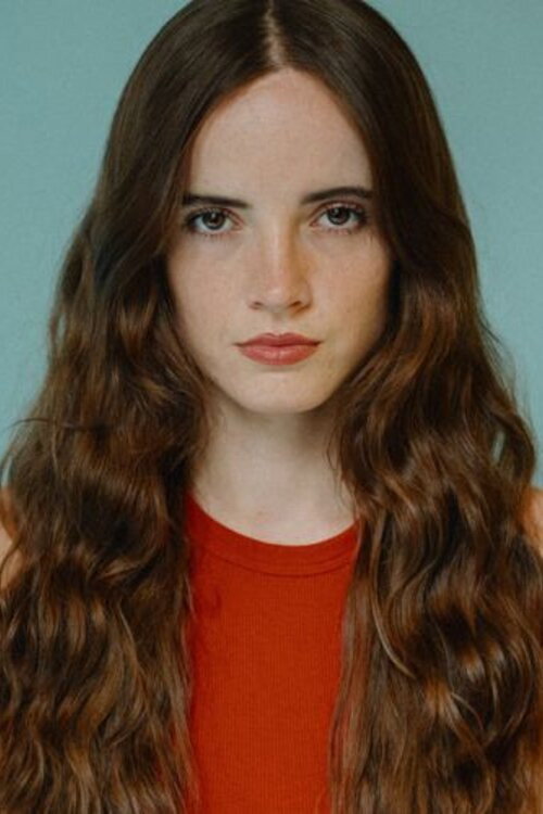 Емма Моугин