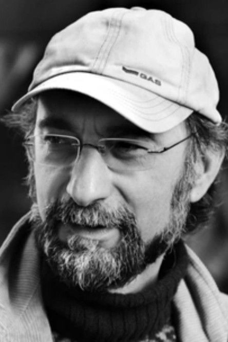 Тайфун Пирселимоğлу