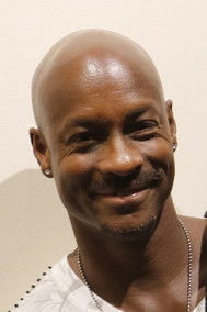 Соннй Еморй