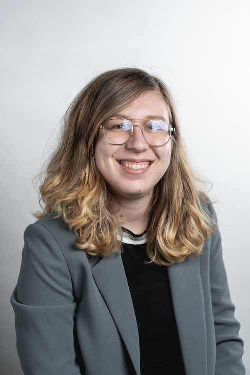 Аманда Цхесин