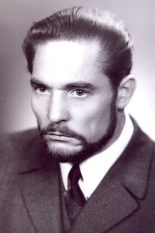 Илмар Миккор