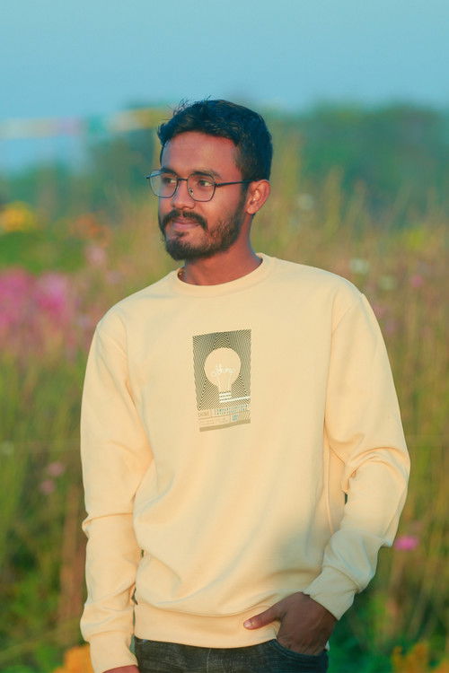 Насир Мазумдер