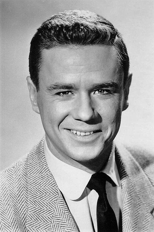  Маршалл Томпсон