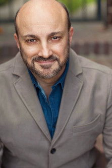 Джеймс Тумминия