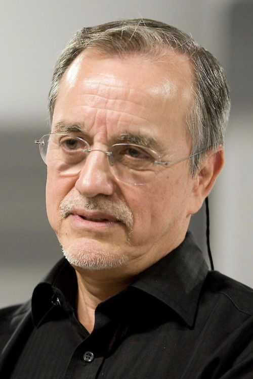 Марио Гонзалес