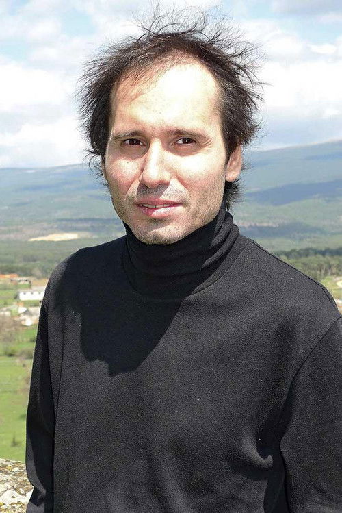 Давид Десола