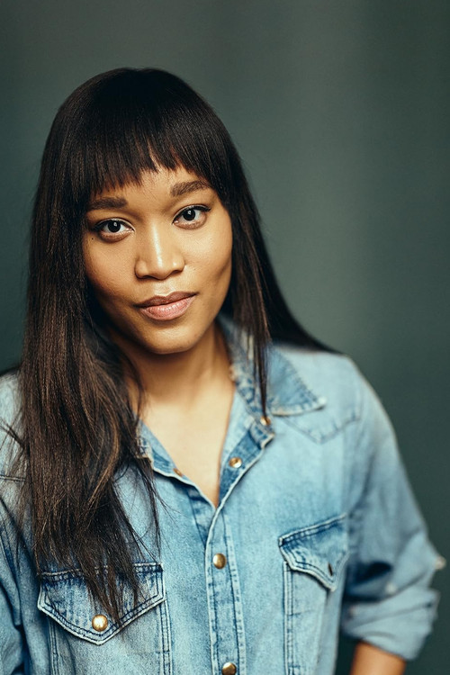 Йасмине Холнесс-Дове