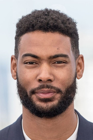 Дjебрил Зонга