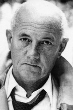 Алаин МацМой