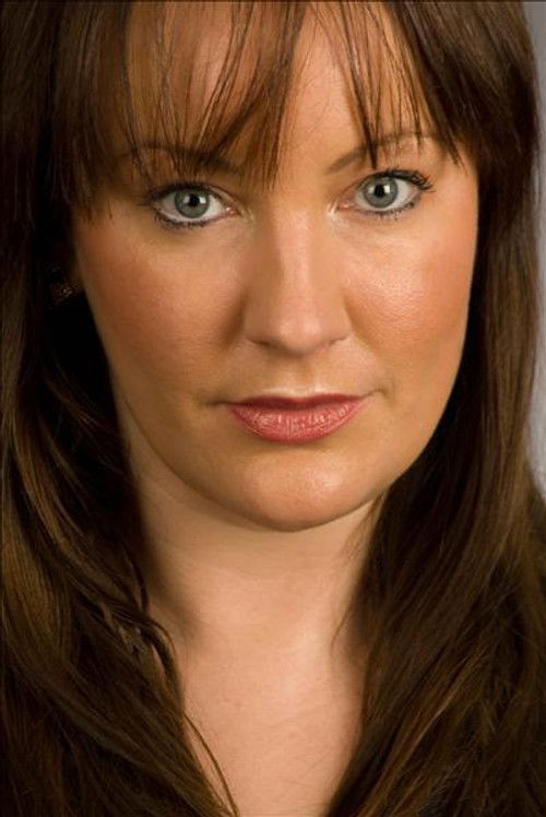 Ангела Дугуид