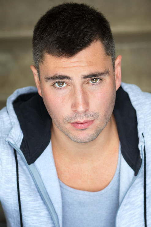 Бретт Бурриер