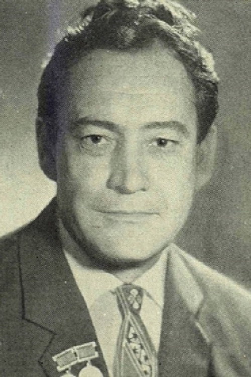 Алты Карлиев