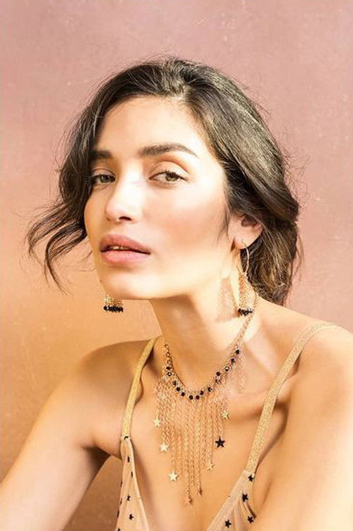 Алина Алеxандра Фéлиx Мансукхлал