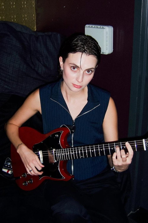 Леандра Еарл