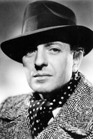  Густав Учицки