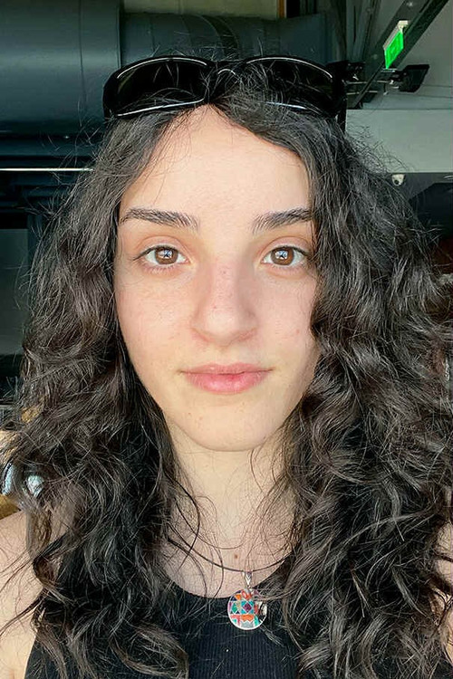 Антониа Халавази