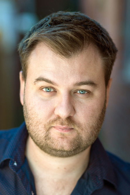 Лее Бецкхурст